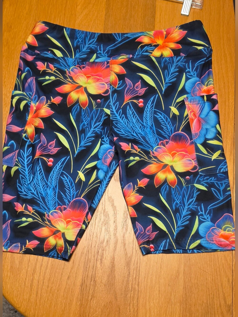 NIB OS Neon Rainbow Tropical Floral Hawaii Flower Big Pocket Bike Shorts Sz 4-14